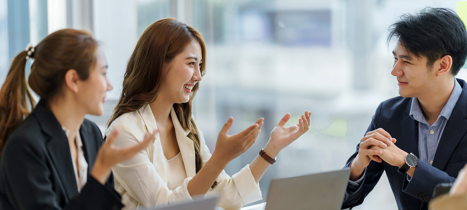 加入我們的團(tuán)隊(duì)，相互成長、相互成就。